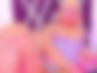 CataleyaBianchi's Live Sex Cam Show