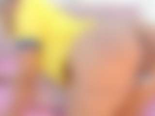 Live cam show with CataleyaBianchi - Sugarbaby on SxyPornLive