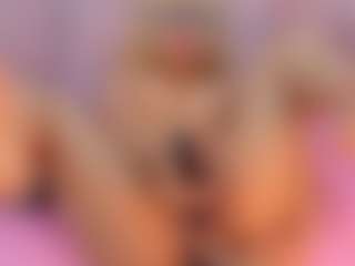 Live cam show with CataleyaBianchi - Playdildo on livesuperchat.net