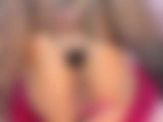 CataleyaBianchi's Live Sex Cam Show