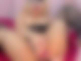 CataleyaBianchi's Live Sex Cam Show