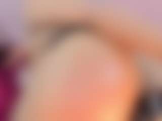 CataleyaBianchi's Live Sex Cam Show