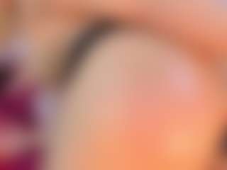 CataleyaBianchi's Live Sex Cam Show