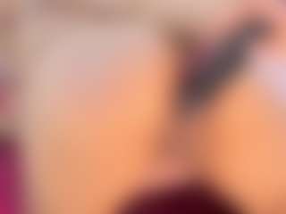 CataleyaBianchi's Live Sex Cam Show