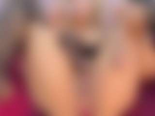 CataleyaBianchi's Live Sex Cam Show