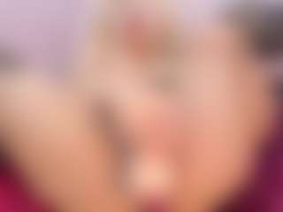 CataleyaBianchi's Live Sex Cam Show