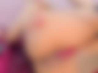 CataleyaBianchi's Live Sex Cam Show
