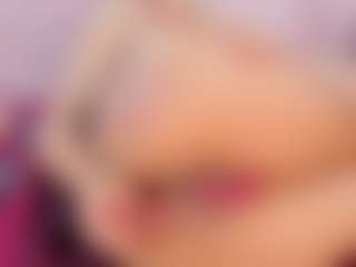 CataleyaBianchi's Live Sex Cam Show