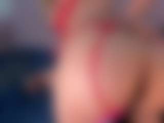 CataleyaBianchi's Live Sex Cam Show