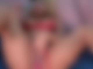 CataleyaBianchi's Live Sex Cam Show
