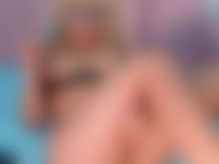 Live cam show with CataleyaBianchi - Babygirl on realtime-chat