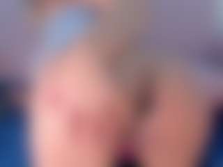 CataleyaBianchi's Live Sex Cam Show