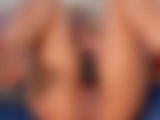 CataleyaBianchi's Live Sex Cam Show