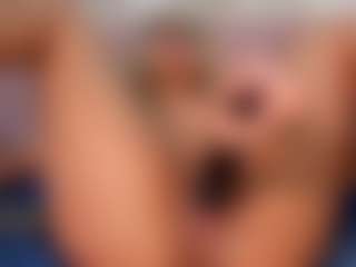 CataleyaBianchi's Live Sex Cam Show