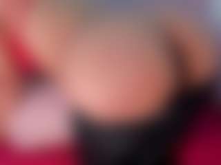 Live cam show with CataleyaBianchi - Erotic Dance on Camsoda