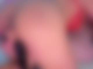 Live cam show with CataleyaBianchi - Lovely on Camsoda