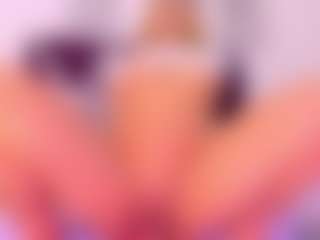 CataleyaBianchi's Live Sex Cam Show
