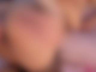 CataleyaBianchi's Live Sex Cam Show