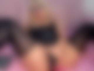 CataleyaBianchi's Live Sex Cam Show