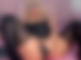 CataleyaBianchi's Live Sex Cam Show