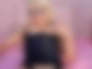 CataleyaBianchi's Live Sex Cam Show