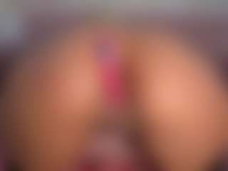 Live cam show with CataleyaBianchi - Bedroom on Gym Cam Girls