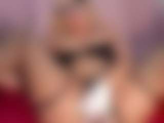 Live cam show with CataleyaBianchi - Cute on Camming Site
