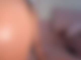 CataleyaBianchi's Live Sex Cam Show