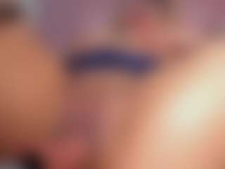 CataleyaBianchi's Live Sex Cam Show