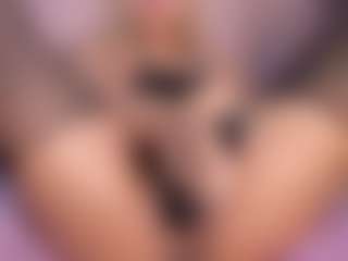 CataleyaBianchi's Live Sex Cam Show