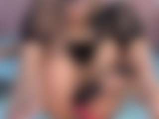 CataleyaBianchi's Live Sex Cam Show