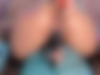 CataleyaBianchi's Live Sex Cam Show