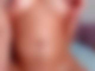 CataleyaBianchi's Live Sex Cam Show