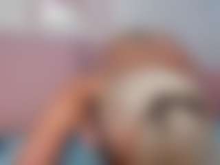 Live cam show with CataleyaBianchi - Barelylegal on SpankPalCams