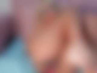 CataleyaBianchi's Live Sex Cam Show