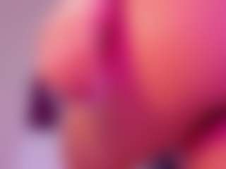 CataleyaBianchi's Live Sex Cam Show