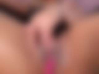 CataleyaBianchi's Live Sex Cam Show