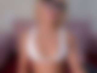 Live cam show with CataleyaBianchi - Sugarbaby on Mixed Magazine Live