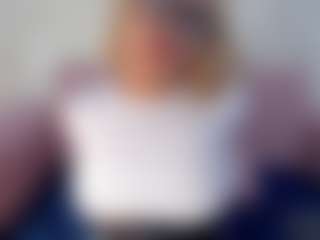CataleyaBianchi's Live Sex Cam Show
