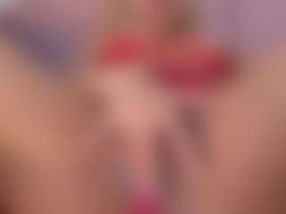 CataleyaBianchi's Live Sex Cam Show