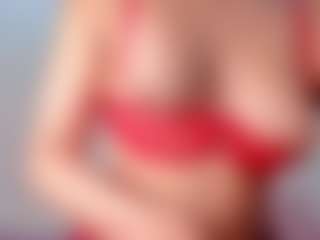 CataleyaBianchi's Live Sex Cam Show