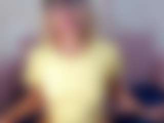 Live cam show with CataleyaBianchi - Barelylegal on SinfulBabes
