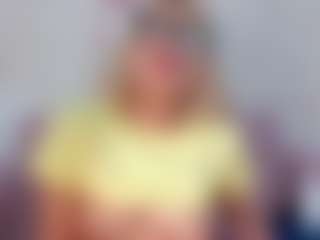 CataleyaBianchi's Live Sex Cam Show