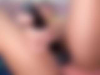 CataleyaBianchi's Live Sex Cam Show