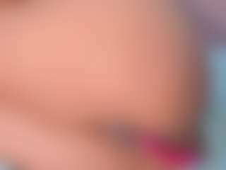 Live cam show with CataleyaBianchi - Schoolgirl on Camsoda