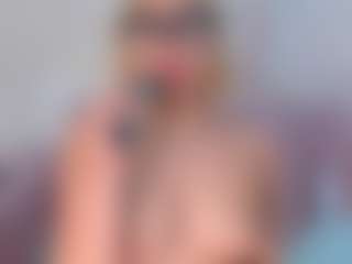 Live cam show with CataleyaBianchi - Barelylegal on madthumbs