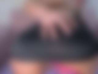 CataleyaBianchi's Live Sex Cam Show