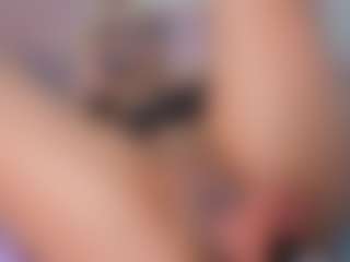 CataleyaBianchi's Live Sex Cam Show