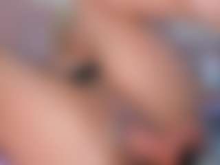 CataleyaBianchi's Live Sex Cam Show