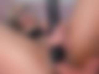 CataleyaBianchi's Live Sex Cam Show